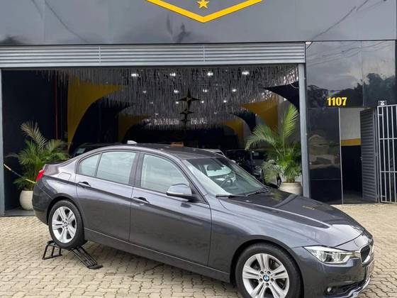 BMW 320i 2.0 SPORT 16V TURBO ACTIVE FLEX 4P AUTOMÁTICO BMW 320i 2.0 SPORT 16V TURBO ACTIVE FLEX 4P AUTOMÁTICO